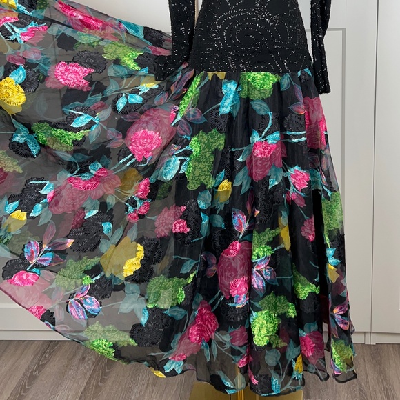 Vintage Evening gown - Picture 5 of 15